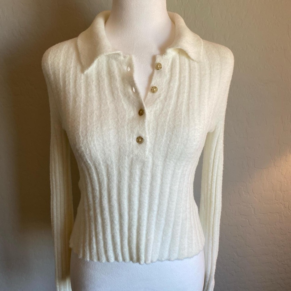NWT American Eagle fuzzy cream sweater top small